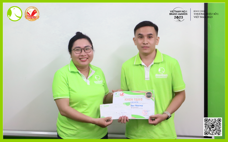 nhân viên xuất sắc NFf